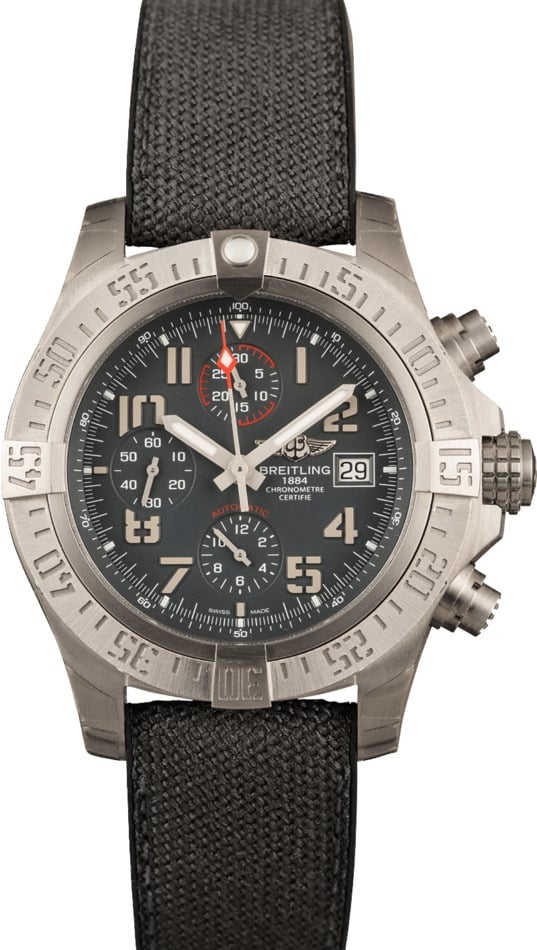 Breitling Avenger Bandit Titanium E1338310/M534