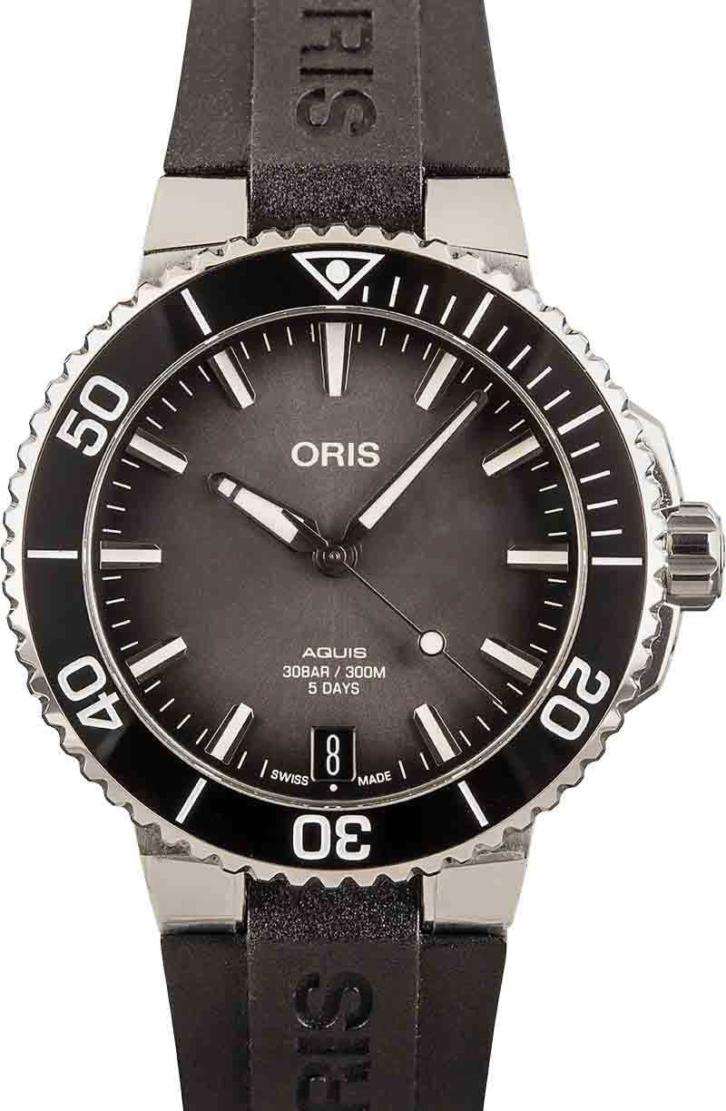 Oris Aquis Date Calibre 400 Anthracite Dial
